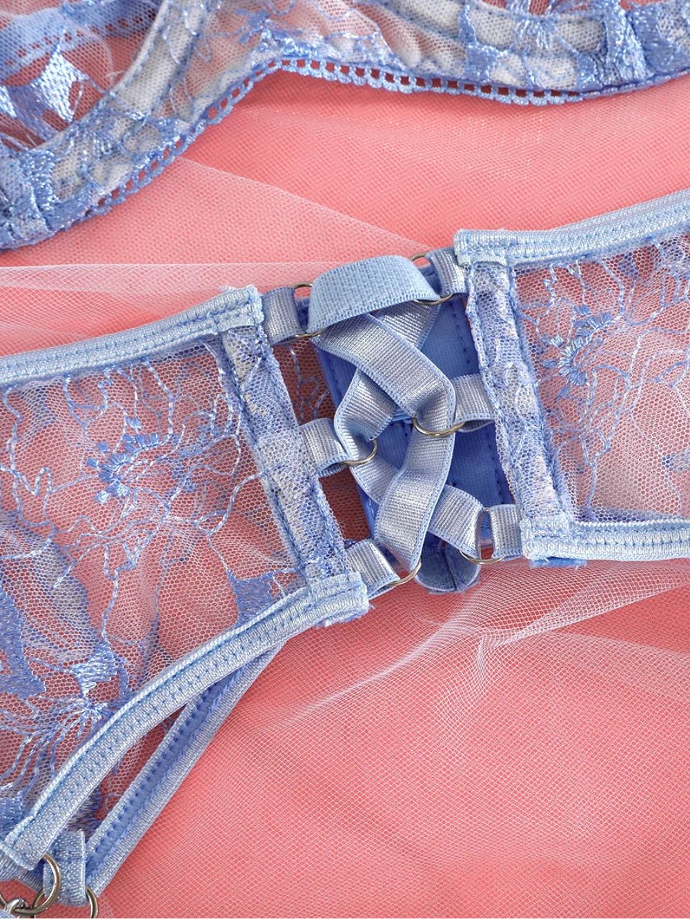 Alina – verspielte Eleganz
